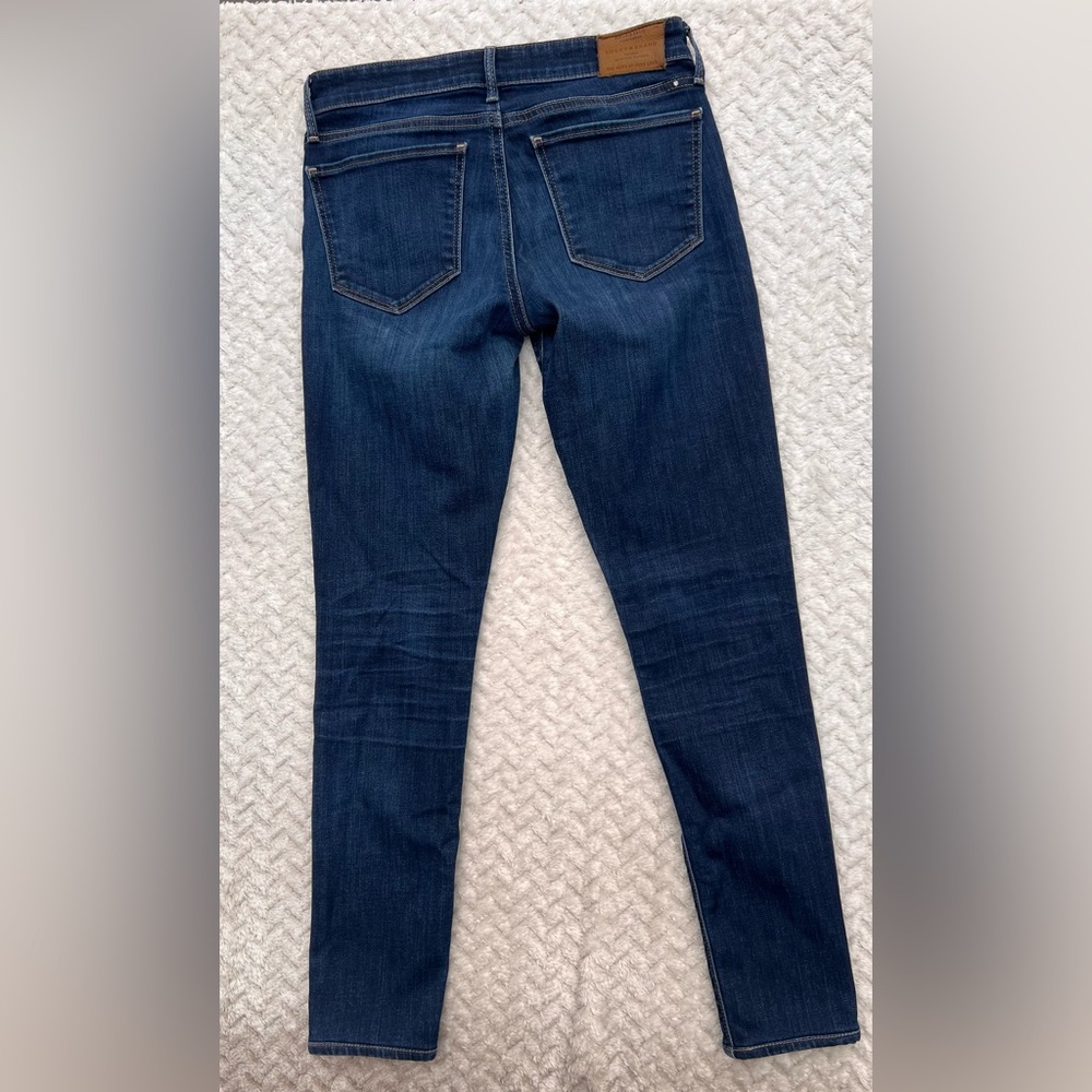 Lucky Brand Dark Blue Indigo Wash Midrise Skinny Jeans Size 26 Classic EUC Denim - Picture 2 of 12